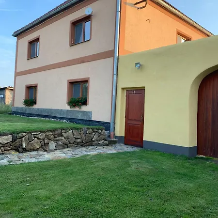 Apartma 2 Zbytiny Exterior photo